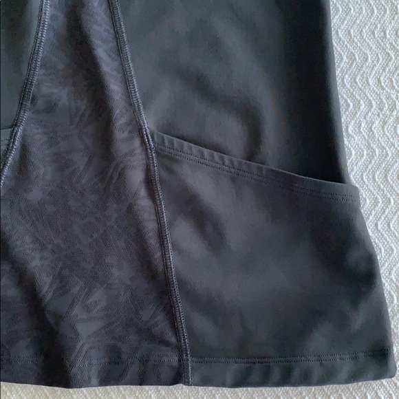 Athleta Turbo Charge workout tank - Picture 4 of 6